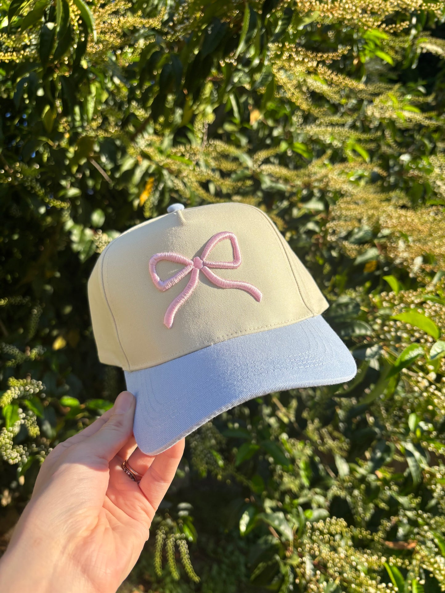 Puff bow hat