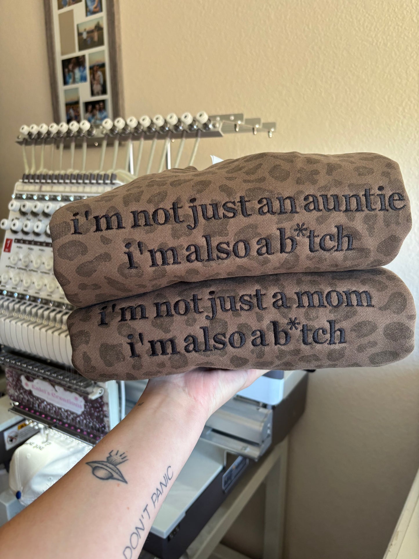 I’m not just a mom/auntie bundle black thread