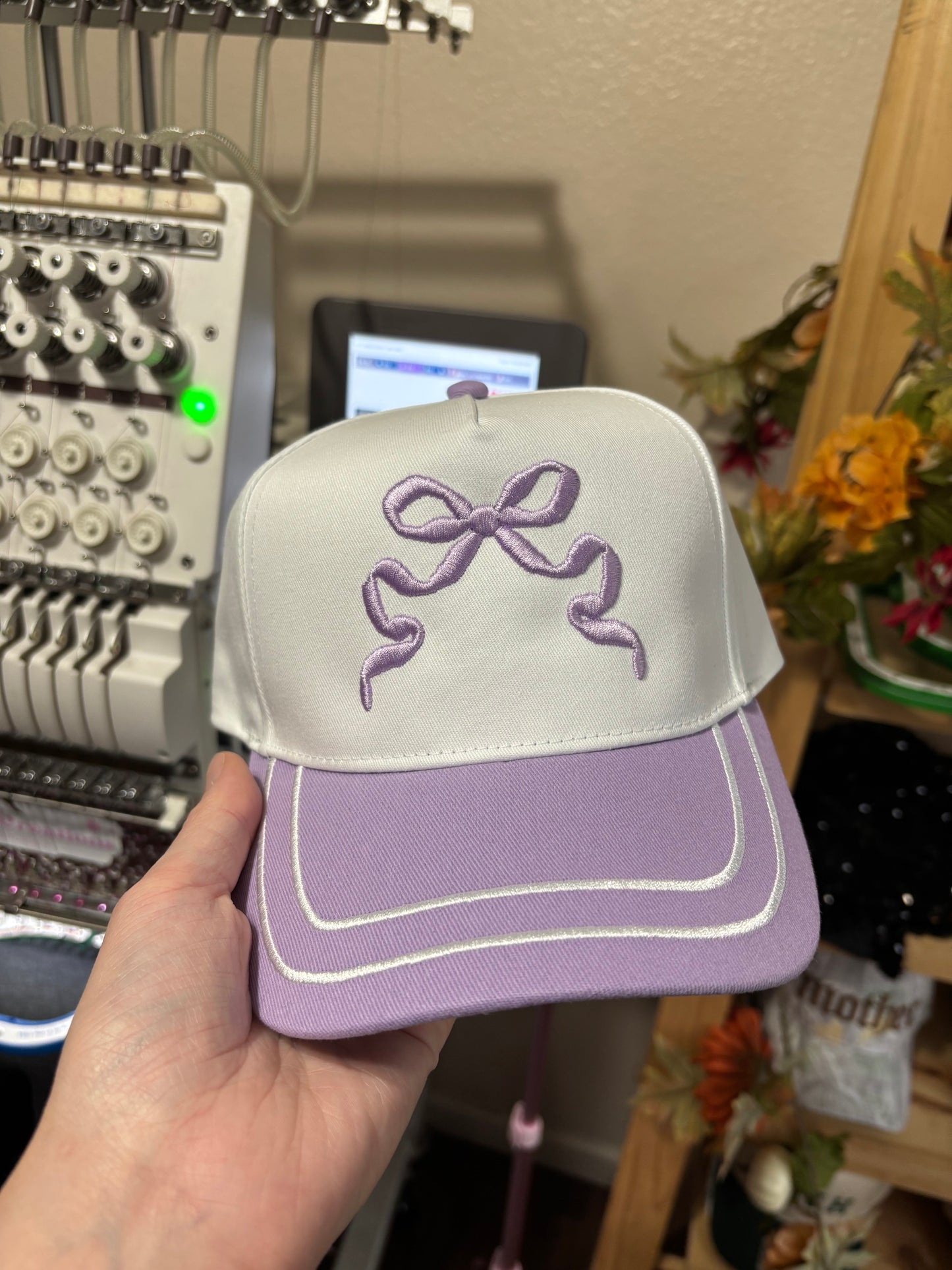 Retro striped bill hat
