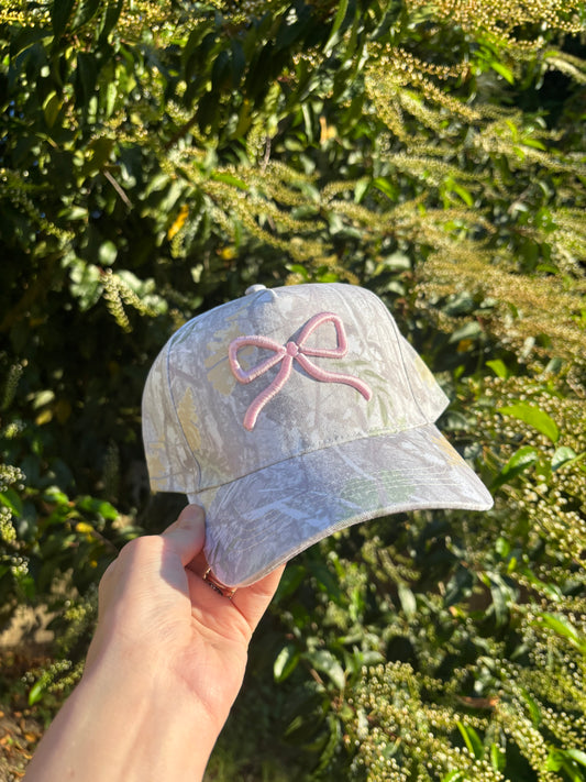 Puff bow hat