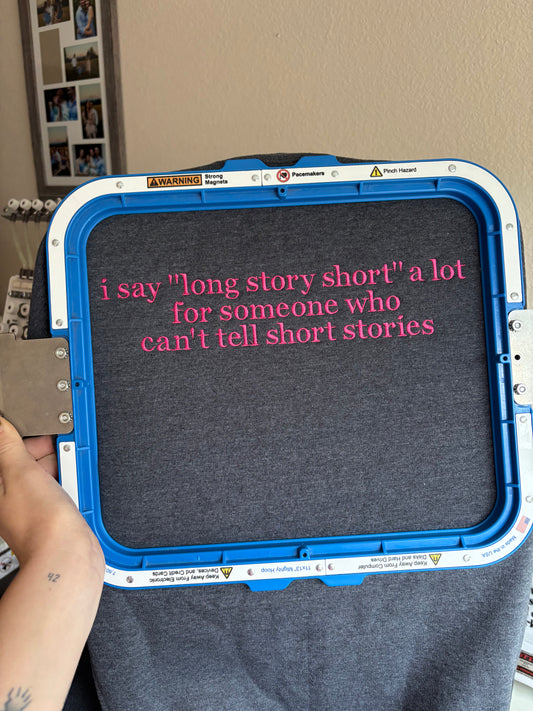 Short story crewneck